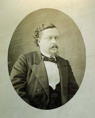Photographie de Fallires en 1877 (22 Fi 1)