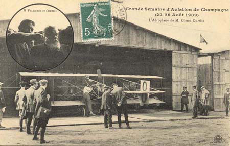 Le prsident Fallires et l'aviateur Curtis, aot 1909 (127 J 312)