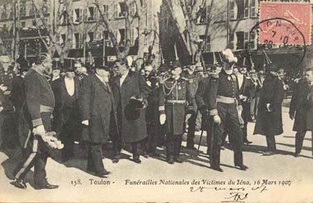 Les obsques des victimes de la Libert, 1911 (127 J 288)