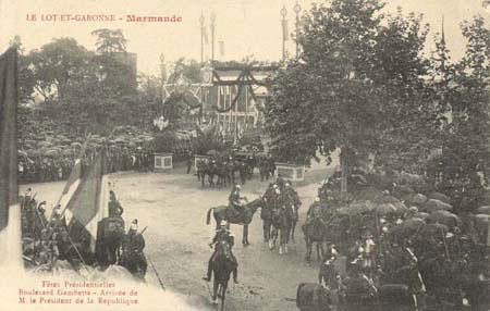Visite du prsident Fallires en Lot-et-Garonne en 1907 - Marmande, arrive Bd. Gambetta (127 J 624)