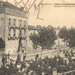 Visite du prsident Fallires en Lot-et-Garonne en 1909 - Marmande, le prsident se rendant  la gare (127 J 618)  - Agrandir l'image